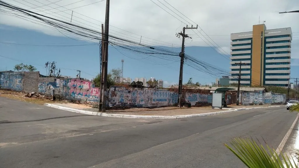 Terreno à venda, 2000 m² por R$ 4.500.000,00 - São Francisco - São Luís/MA
