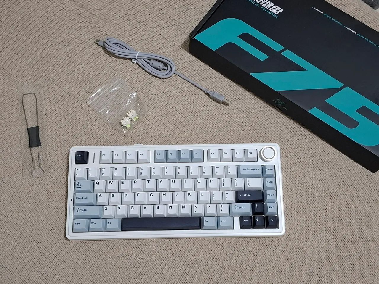 Teclado Mecânico AULA F75 - Novo