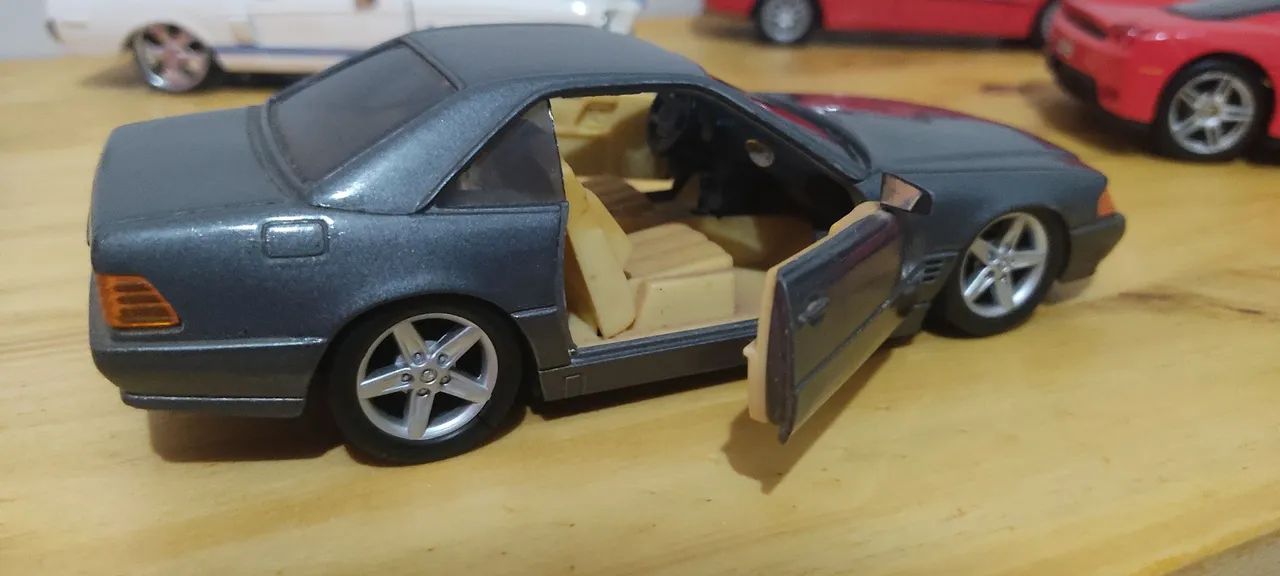 Carrinho Mercedes Benz SL 500 - Foto 4