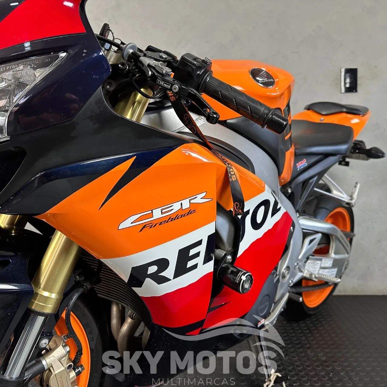 Honda Cbr 1000Rr Repsol  - Foto 13