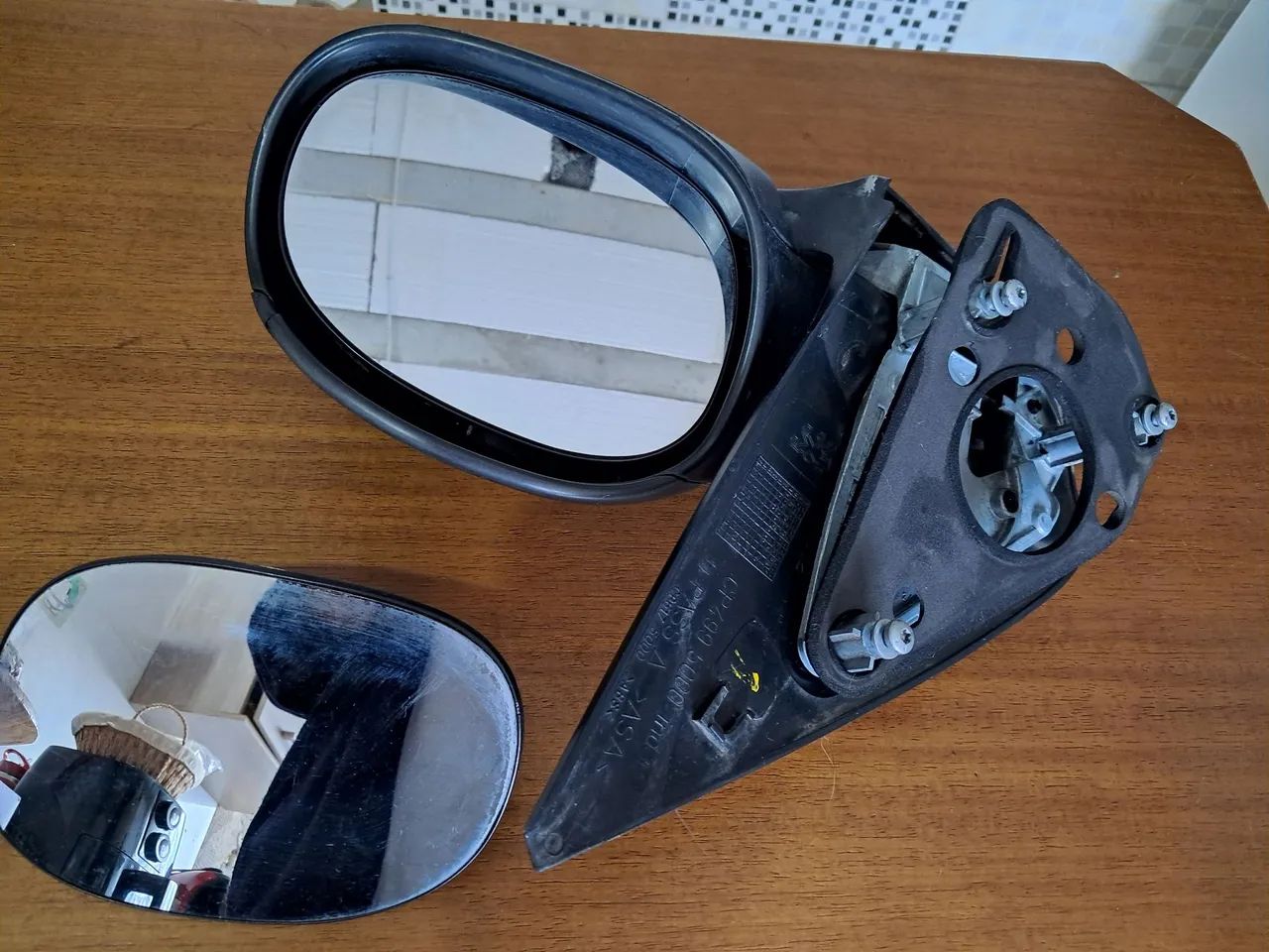 Retrovisor esquerdo  + lente direito peugeot 206 /2002 original completo 
