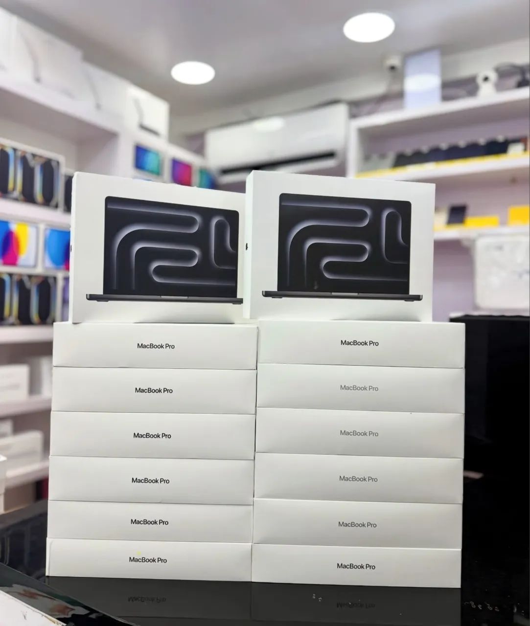 MacBook Pro M4 Max 14.2