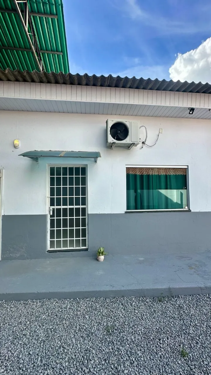 Imperdível!! Alugo apartamento no Centro com mobilia!