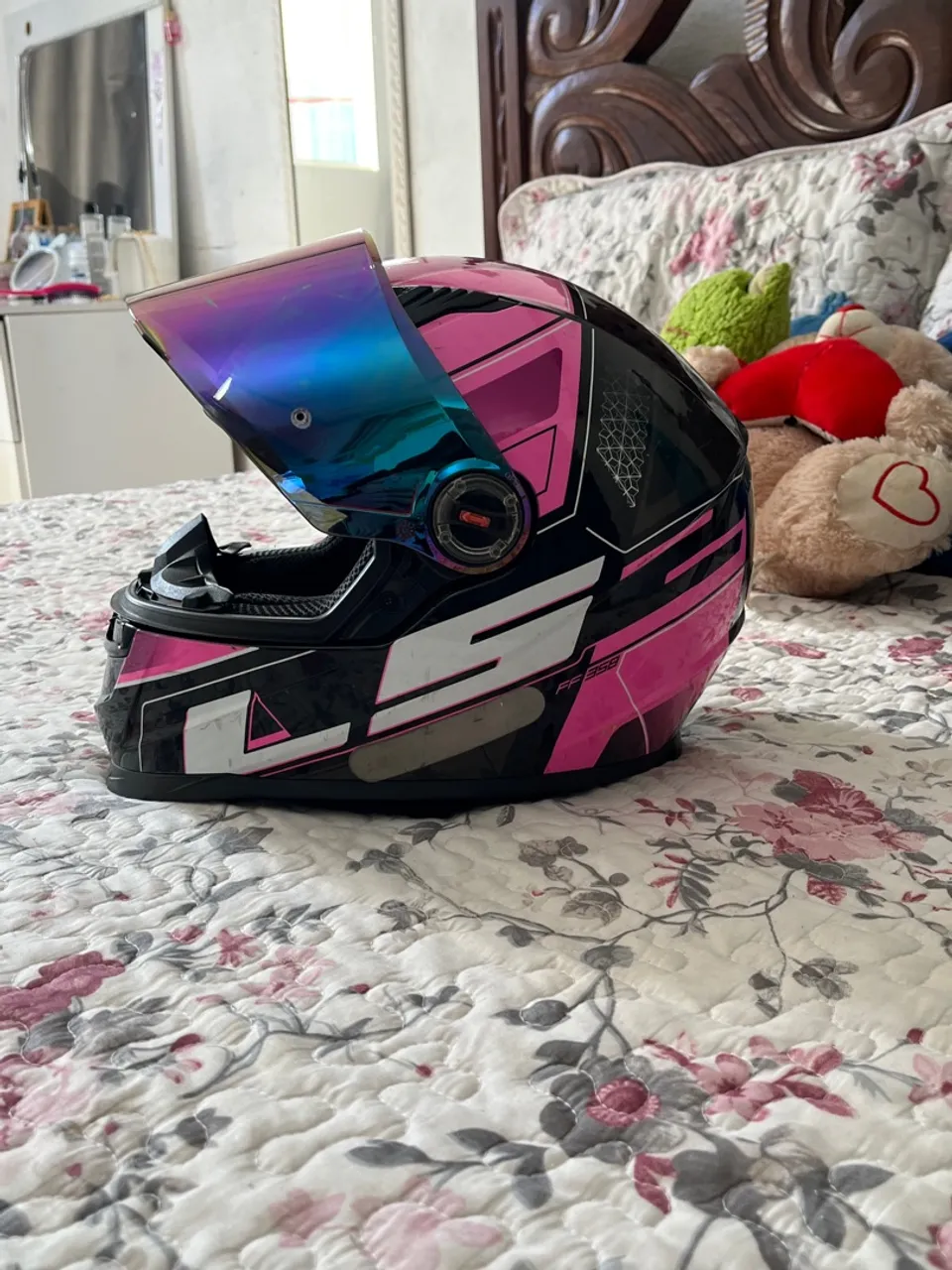 Capacete de Moto LS2 Feminino Rosa e Preto