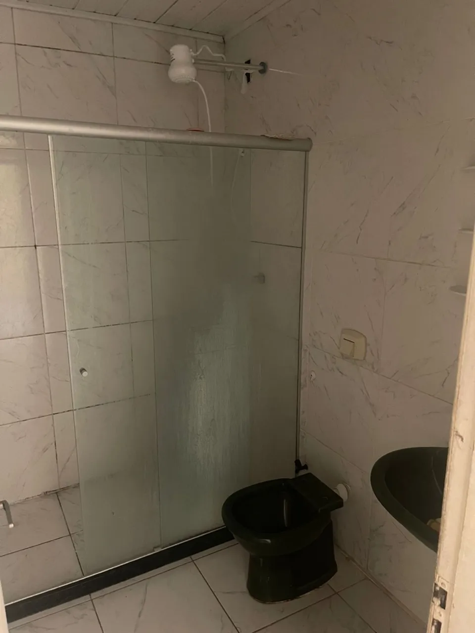 Alugo casa sobrado em Jacaraipe