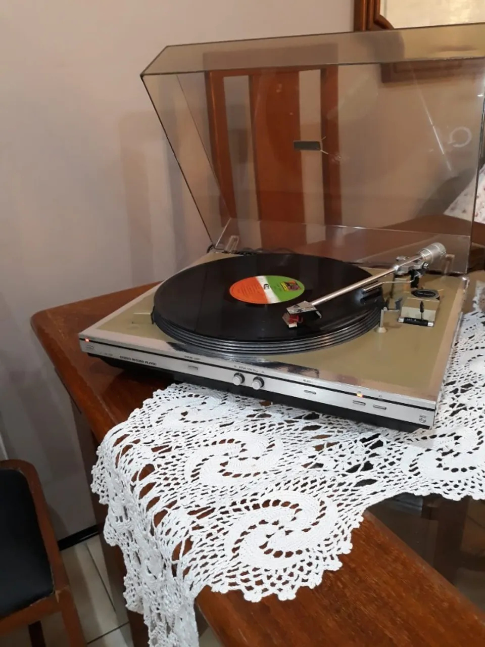 Vendo toca discos Philips AF-294, semi automático, agulha elíptica nova
