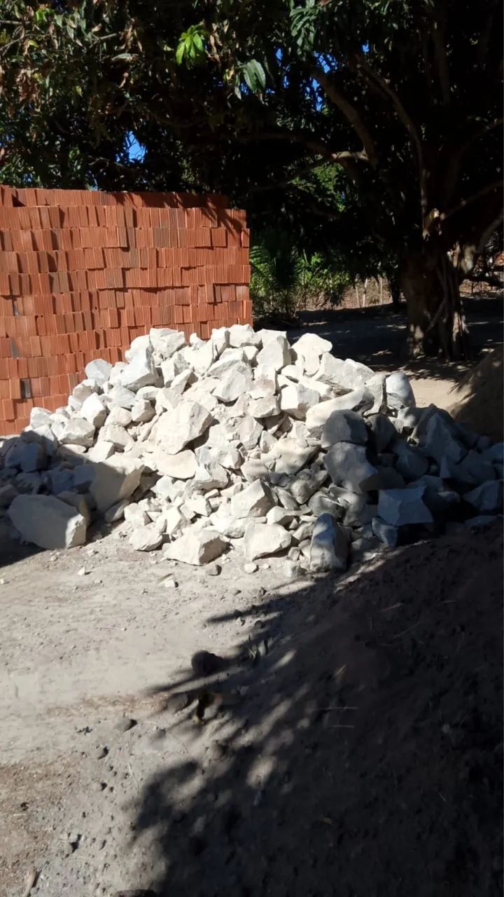 Pedra de alicerce  - Foto 2