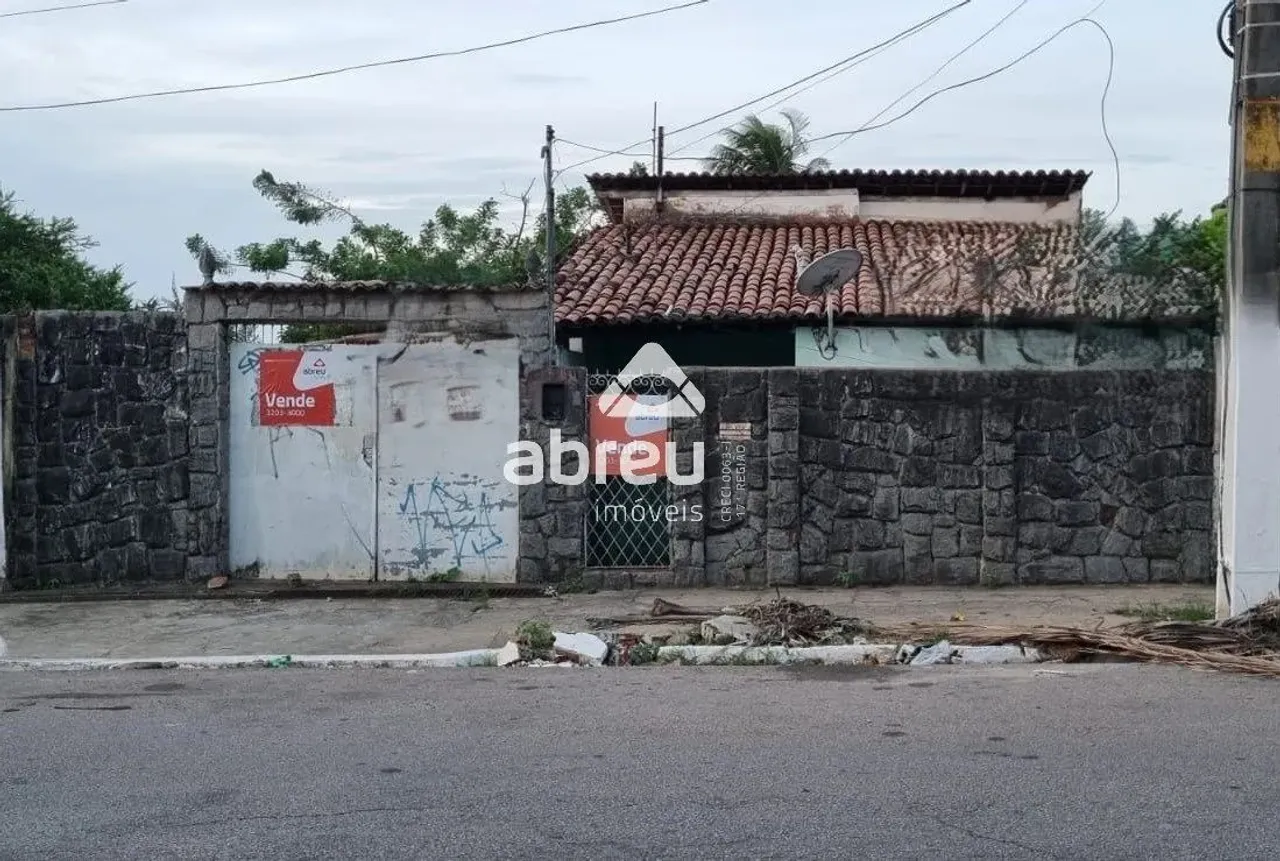 Terreno à venda no Alecrim, Natal