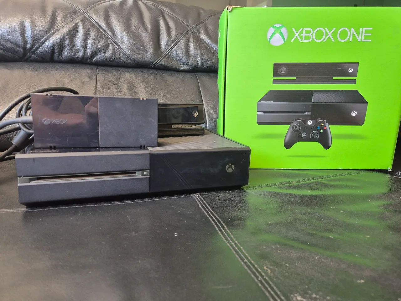 Xbox One com Kinect e Caixa Original - Foto 2