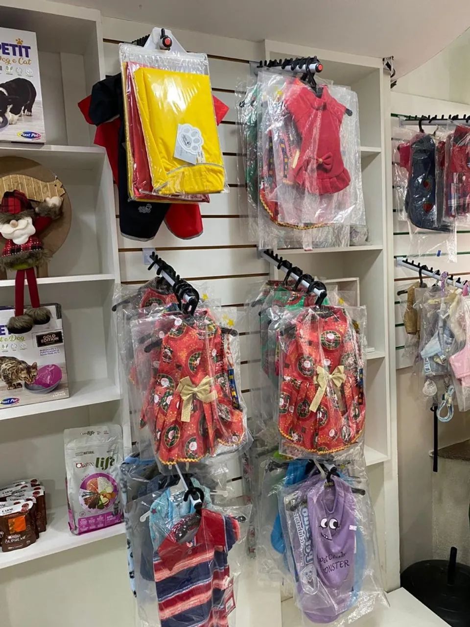 Vende-se CLÍNICA VETERINARIA E PET SHOP com estrutura completa no bairro Buritis 