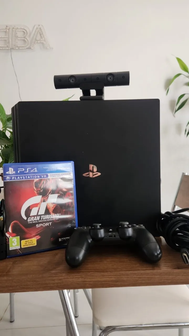 Playstation 4 PRO de 1 Tera (1TB) com VR