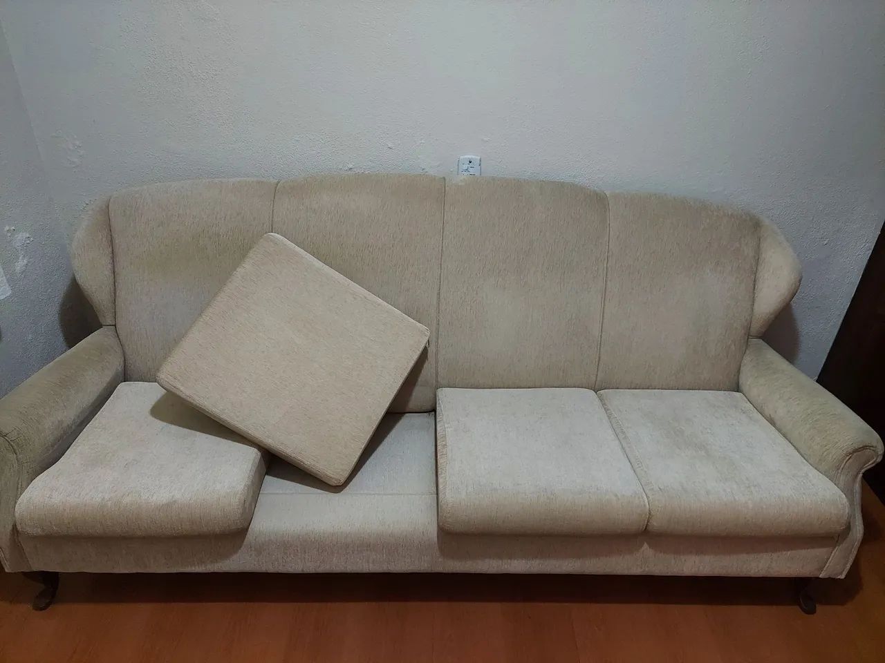 Sofá Clássico Estilo Inglês - 4 lugares / Feito Sob Encomenda * Exclusivo - Foto 2