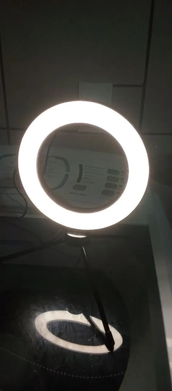 Ring Light para Maquiagem e Vídeos - Foto 2