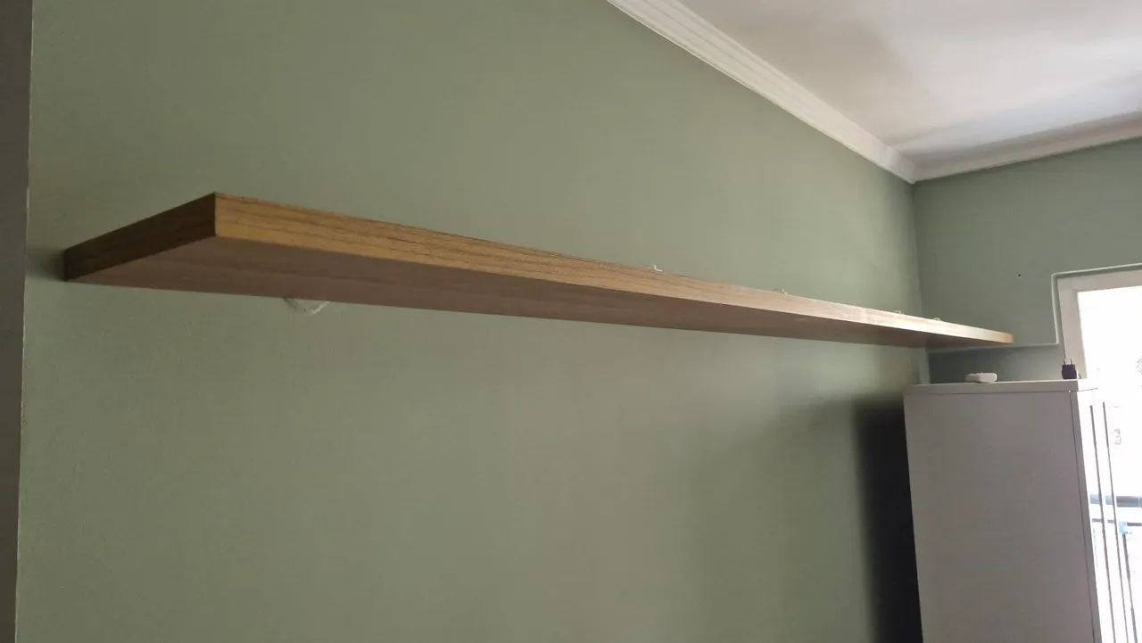 BAIXOU O PREÇO OFERTA PRATELEIRAS MADEIRA MACIÇA PARA SALA OU QUARTO IMPERDIVEL