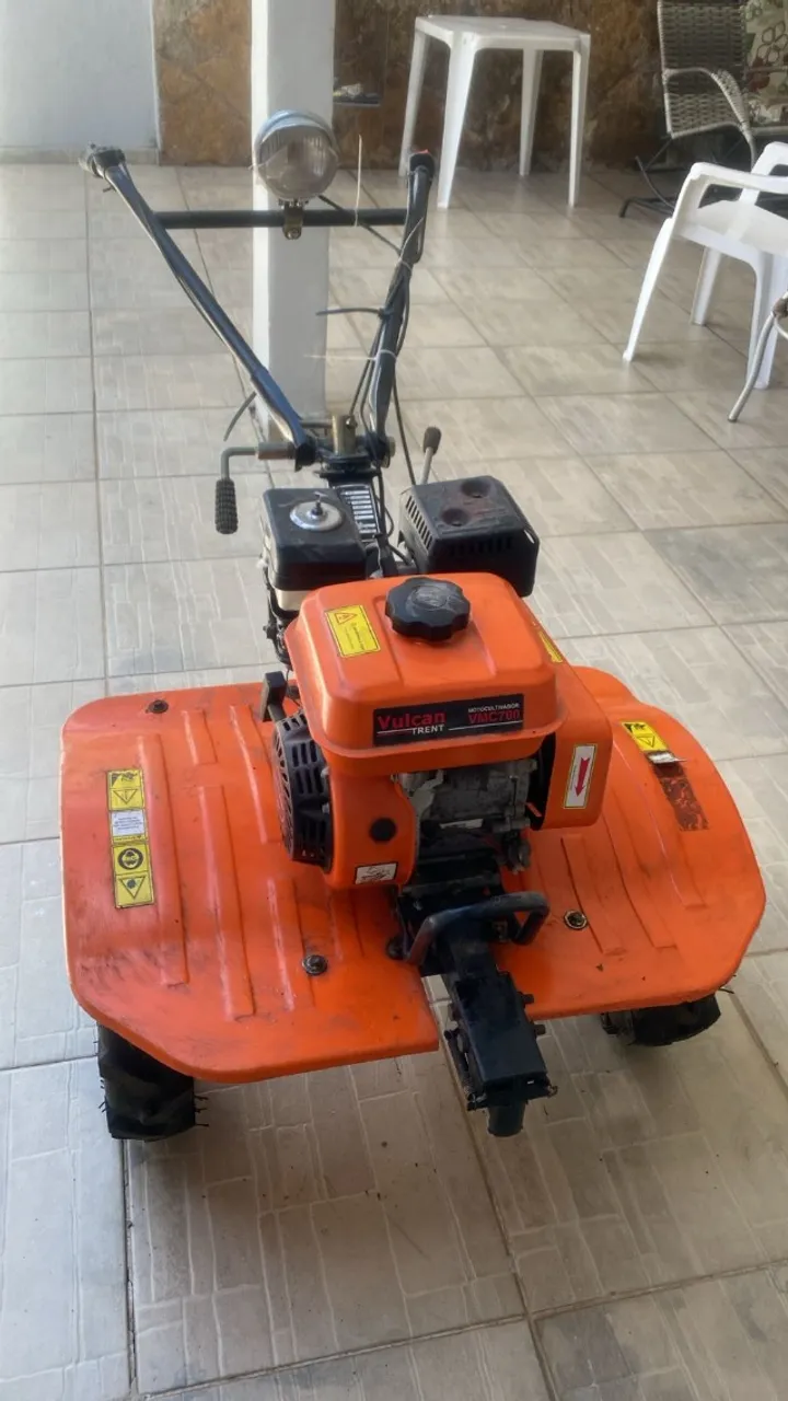 MOTOCULTIVADOR À GASOLINA VMC700