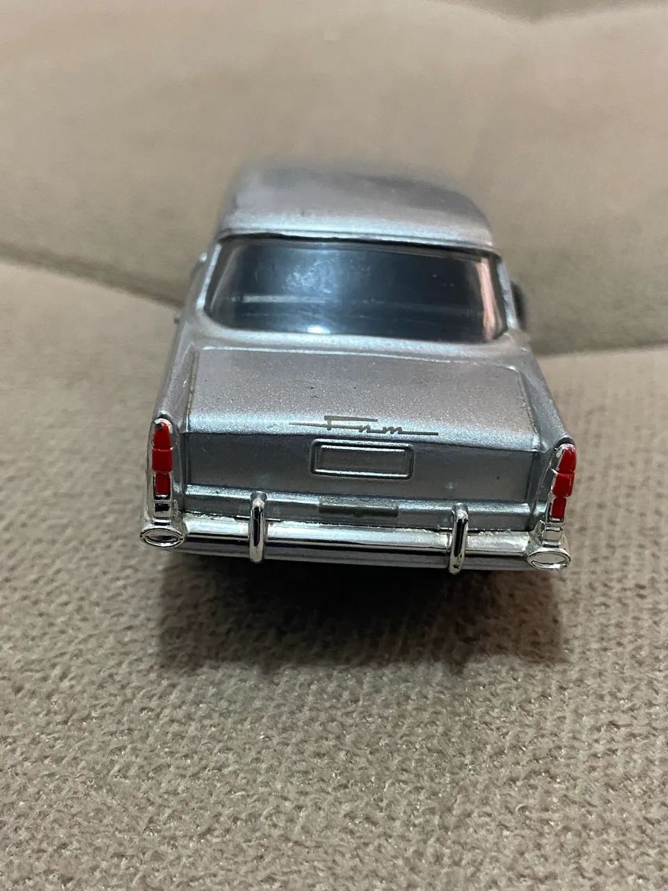 Miniatura Alfa Romeo FNM JK2000 - Escala 1:43 - Foto 6