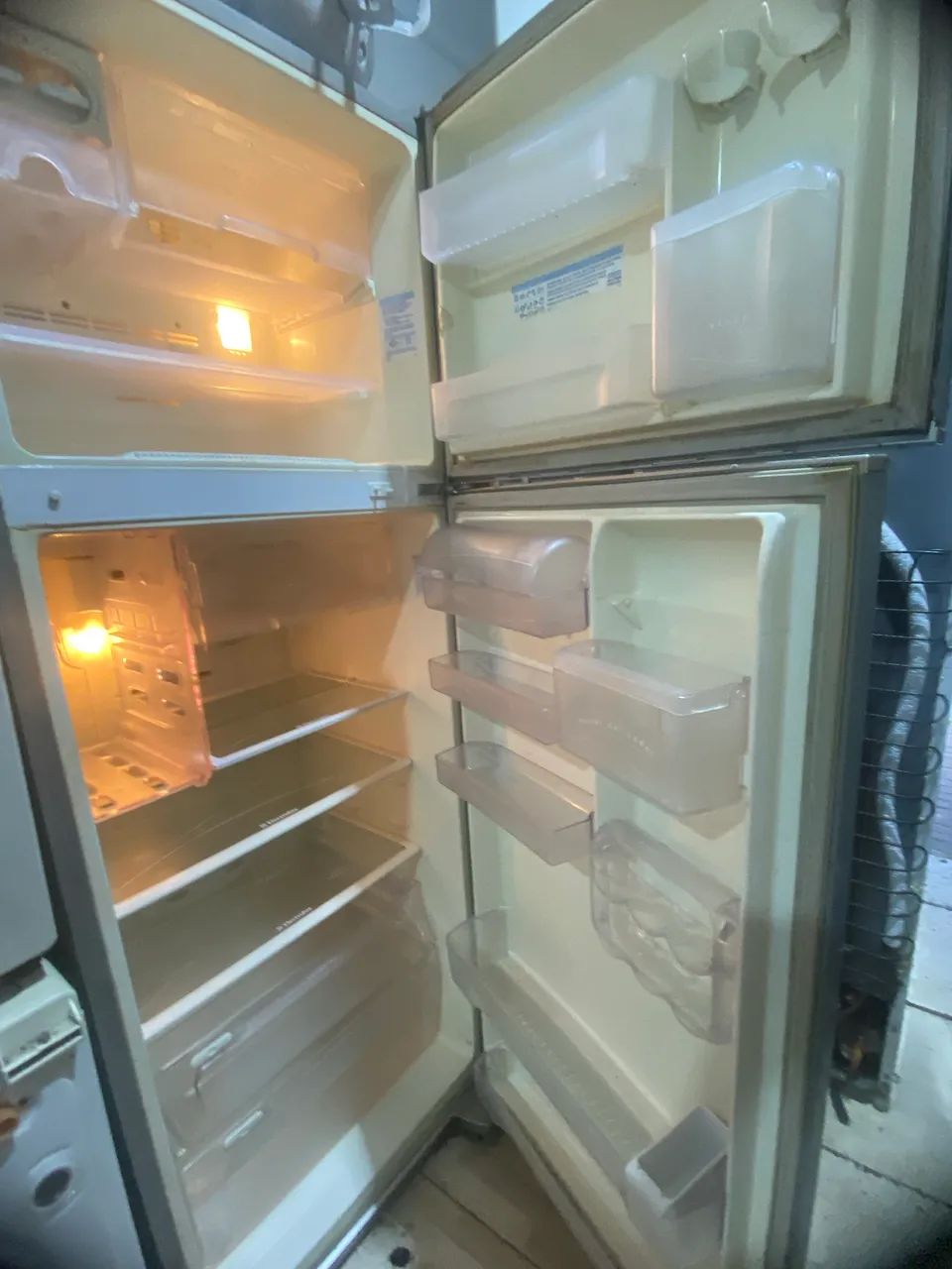 Electrolux Frost Free 110v funcionando  - Foto 2