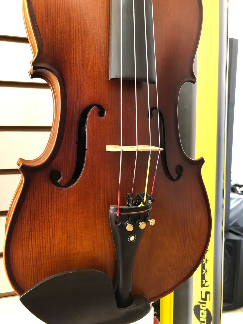 Viola Eagle 40 VA18064961573993218122