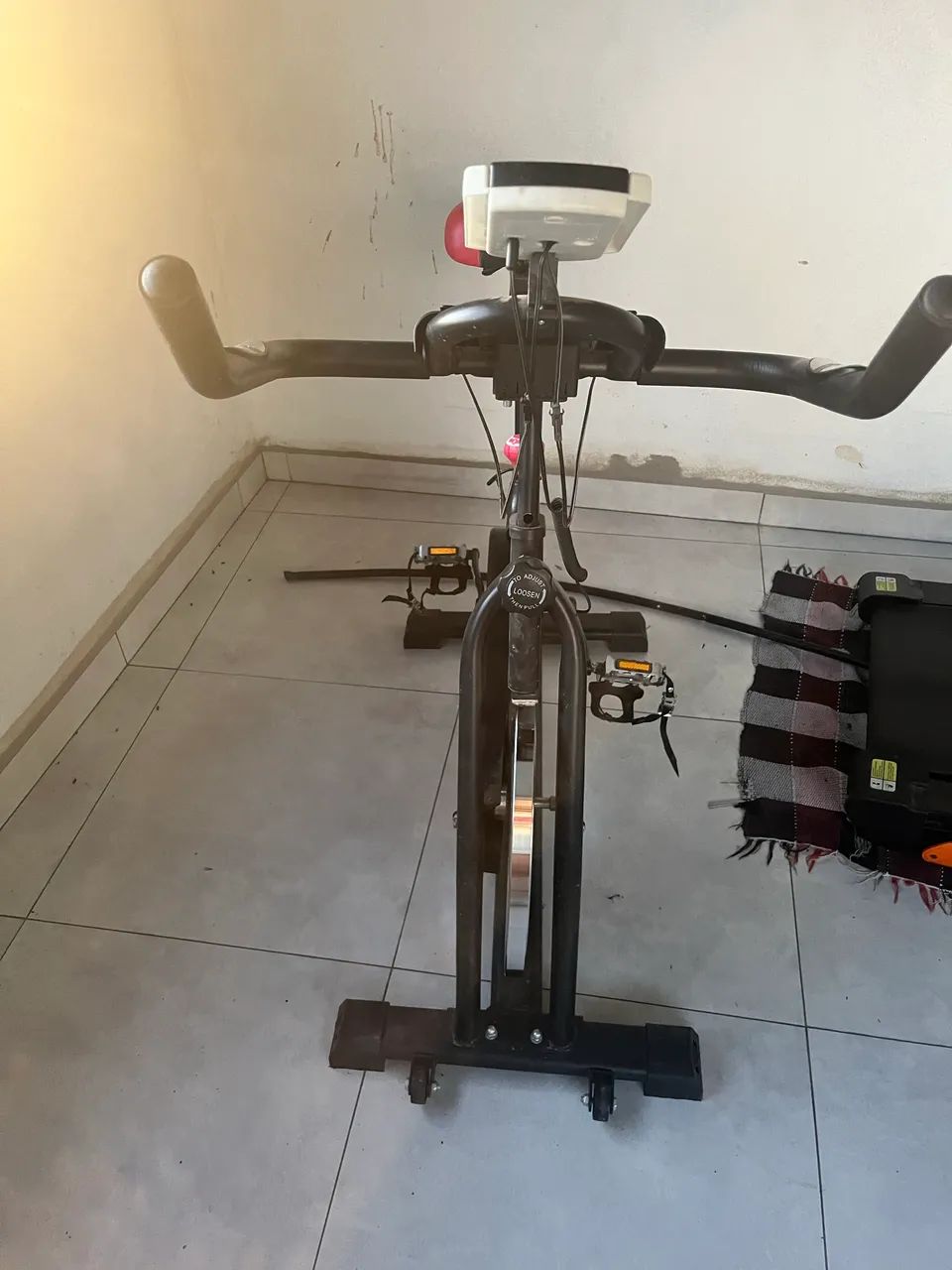 BICICLETA ERGOMÉTRICA ODIN FIT  - Foto 3