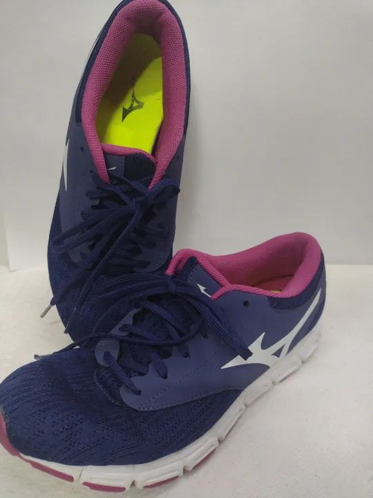 Tênis Mizuno feminino original n.39 em ótimo estado de conservação 