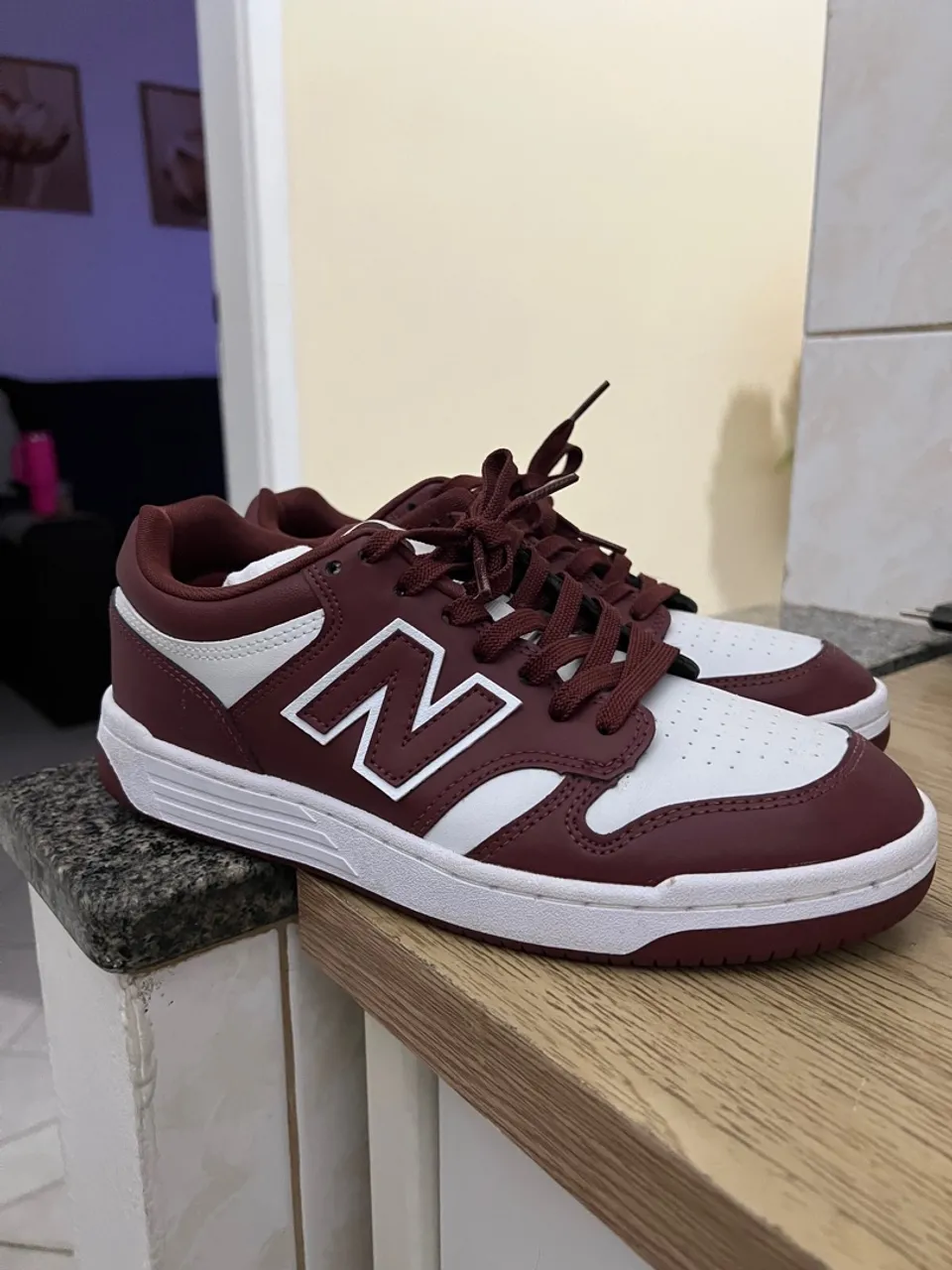 Tênis New Balance 550 - Bordo e Branco
