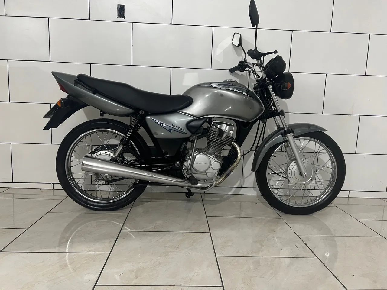 Vende-se CG 125 KS 