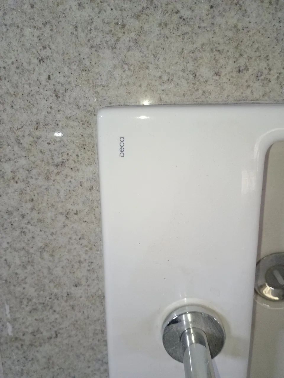 Pia de banheiro com cuba e torneira 1,50 x 0,45 - Foto 3