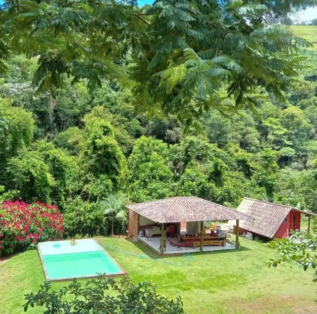 Sítio 12.500 m²
