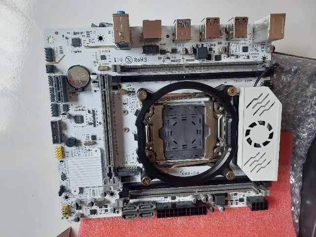 Kit xeon x99 placa Qyiida + e5 2630 v4 + ddr4 rgb 1x8gb não faço OLXpay - Foto 2