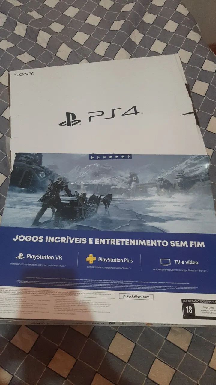 Ps4 usado, 1 ano de uso. Bem conservado e nunca aberto aceito trocas tbm!!