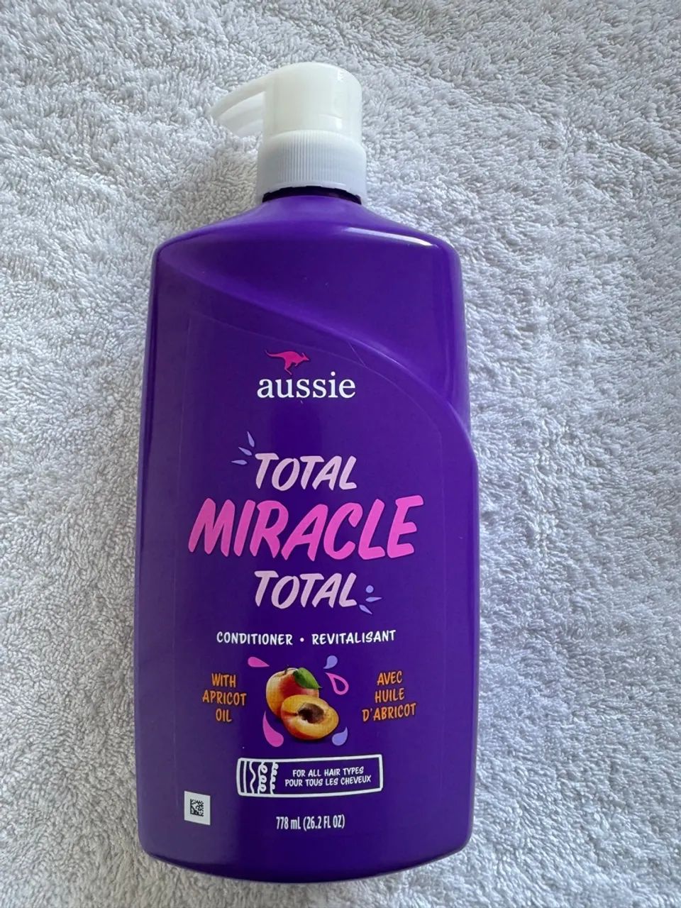 Condicionador Aussie Total Miracle - 778ml