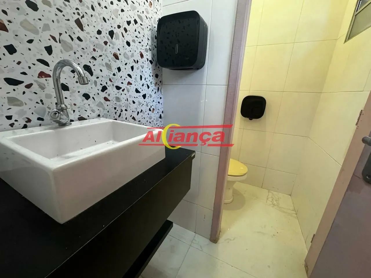 SALÃO COMERCIAL 82m², COM 2 VAGAS - PARA LOCAÇÃO JARDIM TRANQUILIDADE GUARULHOS SP - Foto 10