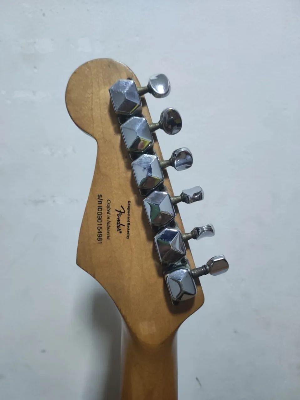 Guitarra Squier By Fender Mini Made in Indonésia  - Foto 2