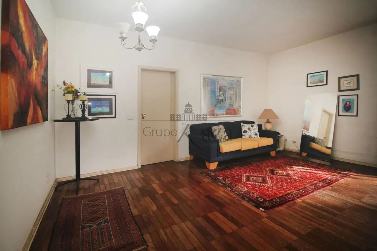 Apartamento - Paraíso - 3 Dormitórios - 113m².