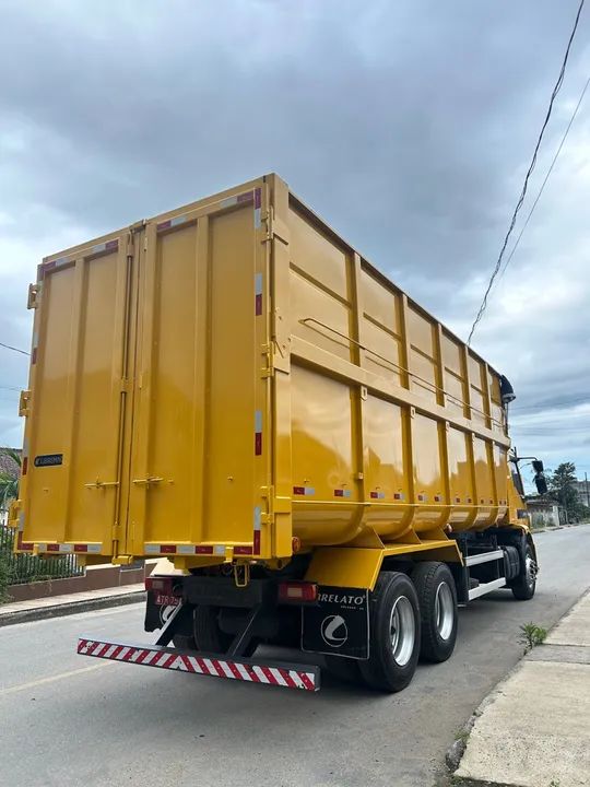 Caminhão Volvo 260 - Caçamba 2020 - Foto 10