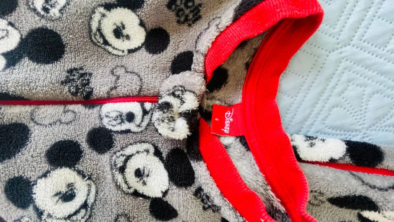 Macacão em fleece tamanho 4 Disney - Foto 2