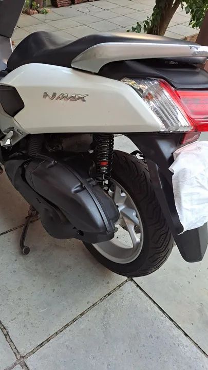 Scooter Yamaha Branca - Ótimo estado - Foto 4