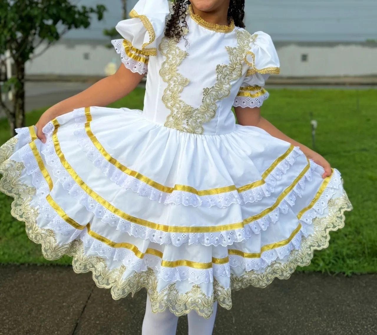 VENDO VESTIDO JUNINO NOIVA  - Foto 2