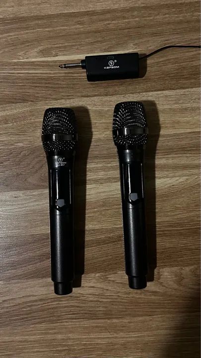 Microfone Dinâmico Profissional Karaokê Sem Fio - KA-M87 - 2 Microfones - Foto 3