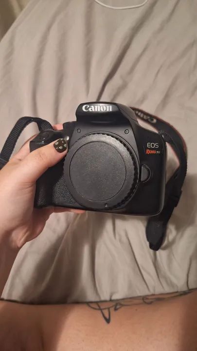 Câmera DSLR Canon T6 - Foto 2