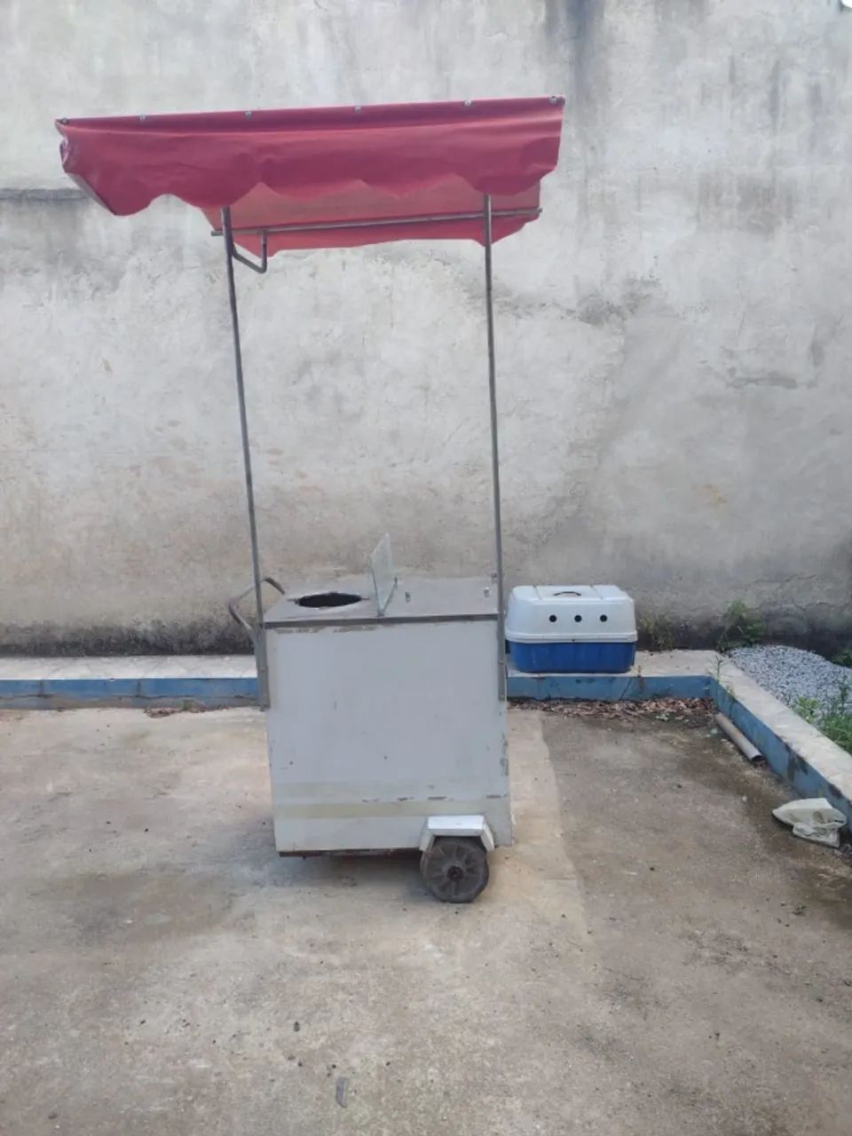 Carrinho de pipoca  ou para lanche 