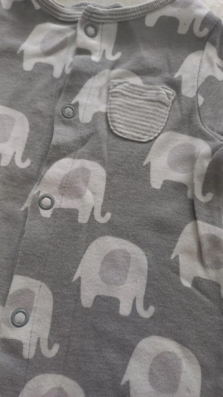 Macacão Bebê Elefante - Cinza - P marca cárter/ S - Foto 2