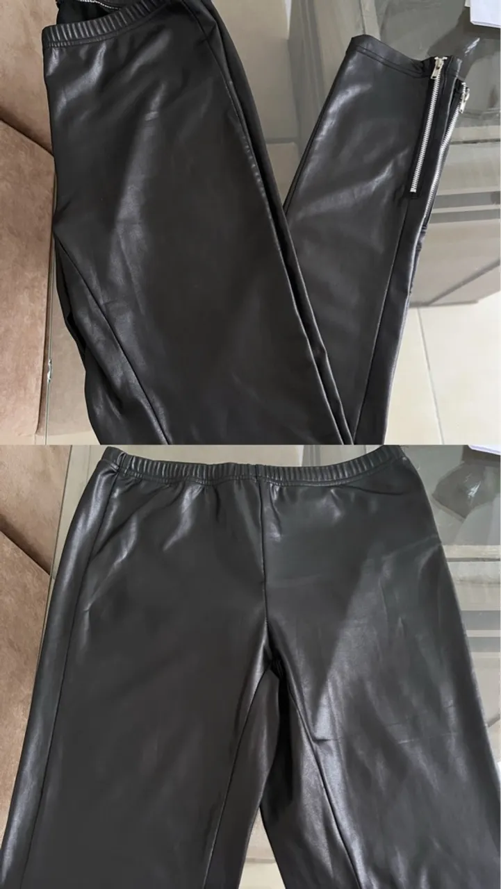 Calça Legging de Couro Sintético com Zíper