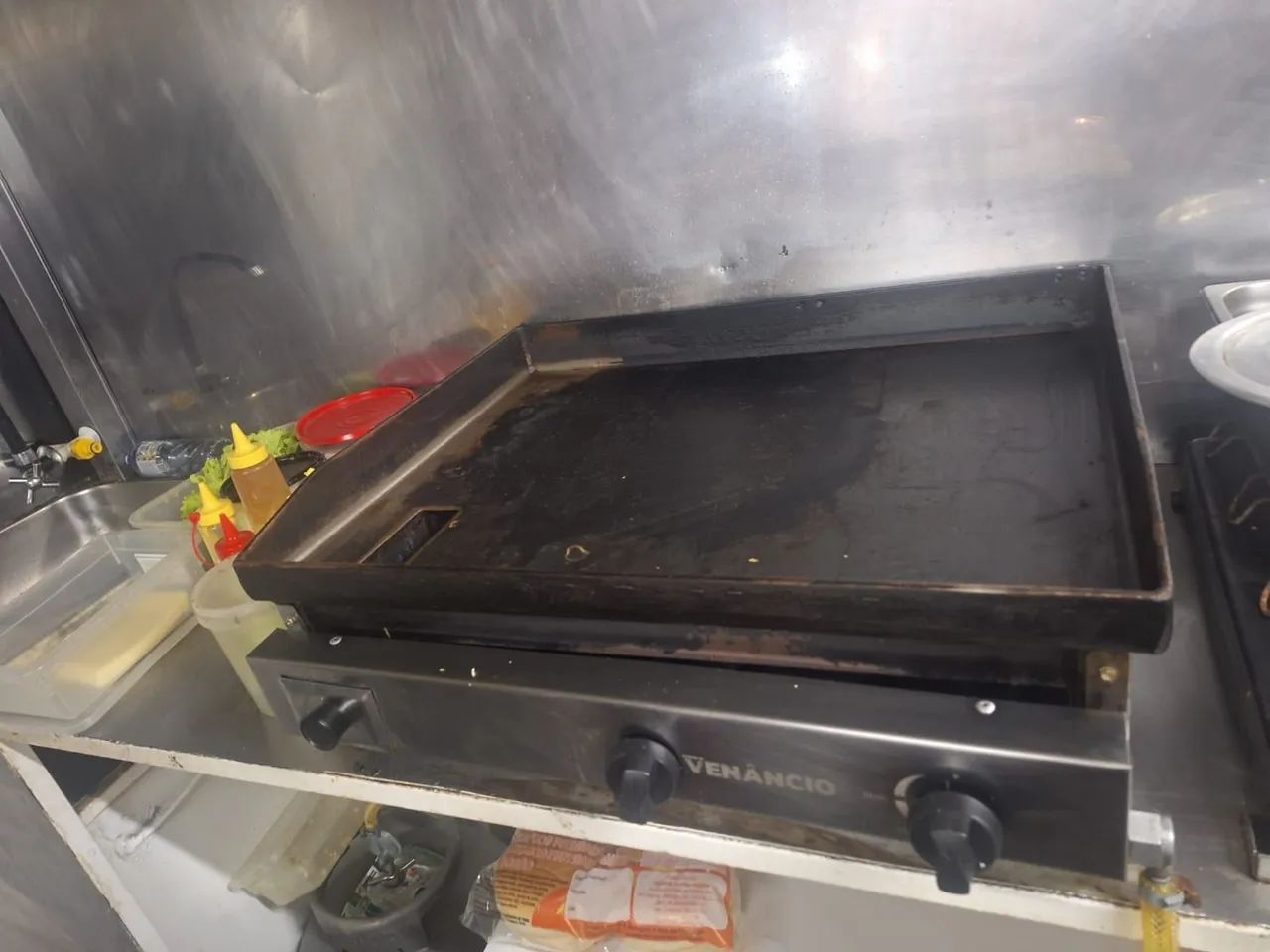 Vendo trailer para lanches todo equipado pronto para trabalhar  - Foto 5