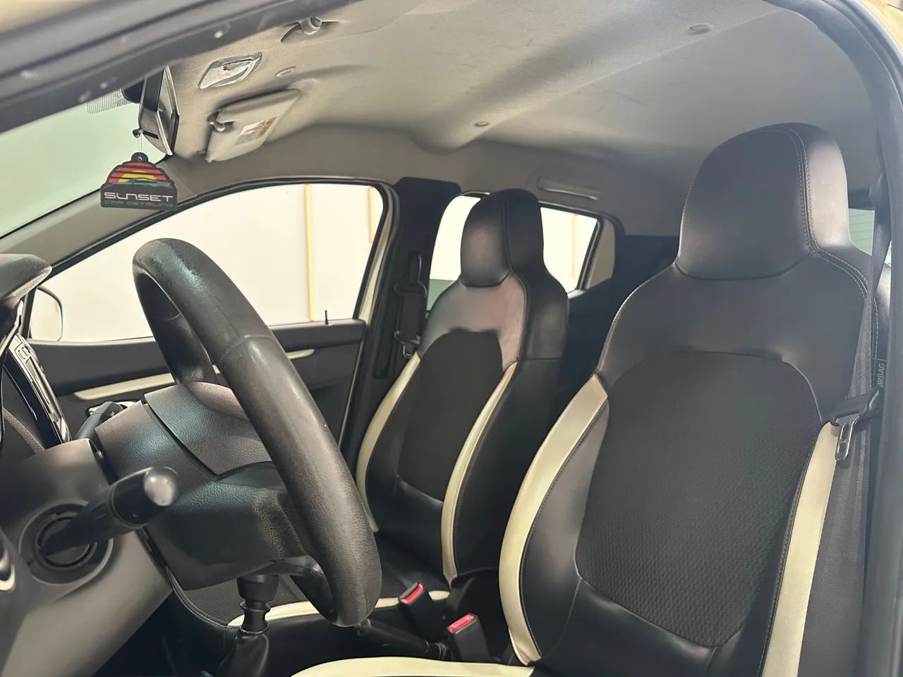 Kwid Intense 1.0 2019 Completasso *Baixo KM - Foto 3