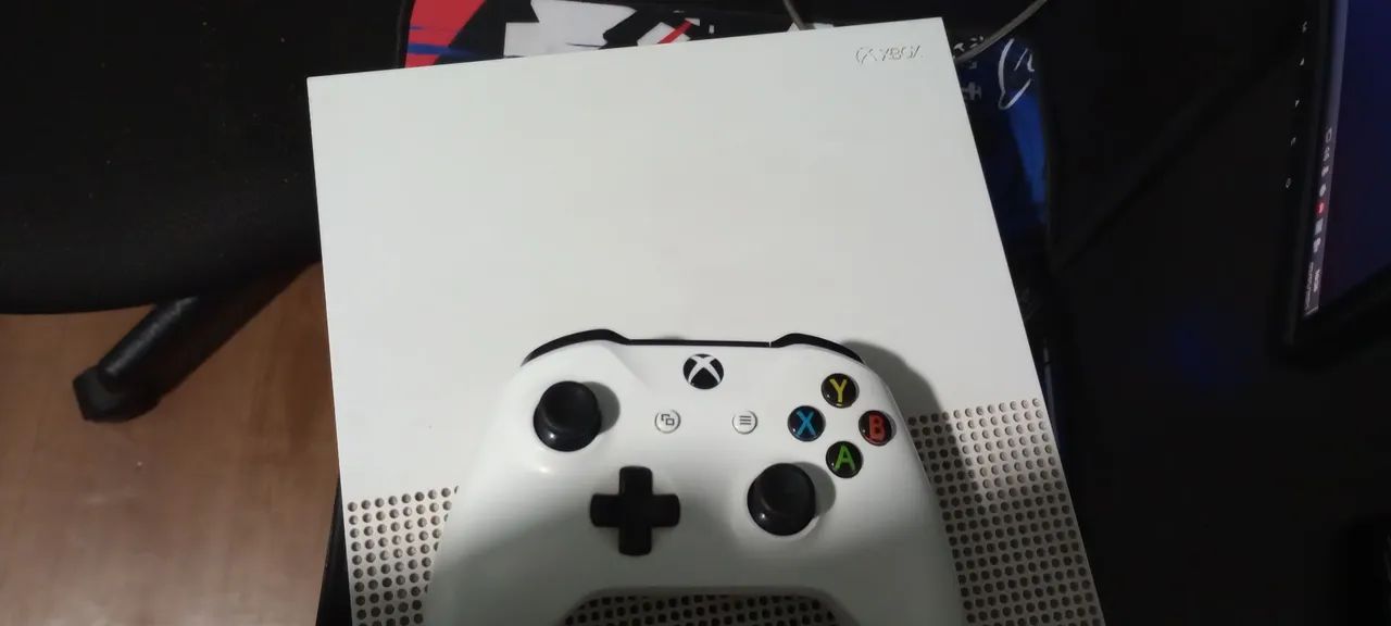 Xbox one s 1 tb de armazenamento + 8 jogos (3 jogos físicos e 5 digital) - Foto 3
