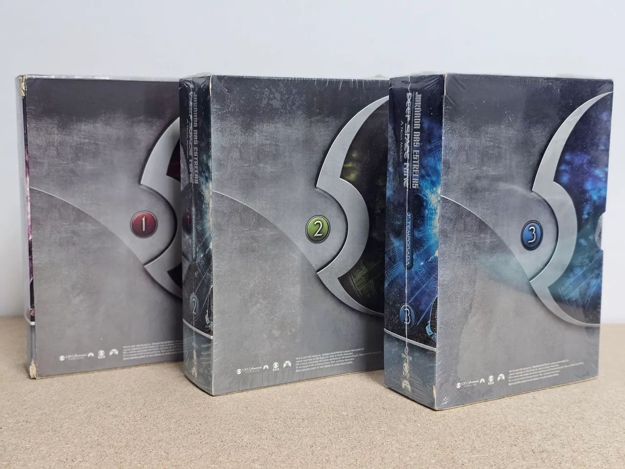 Boxes Star Trek Deep Space Nine 3 temporadas  - Foto 2