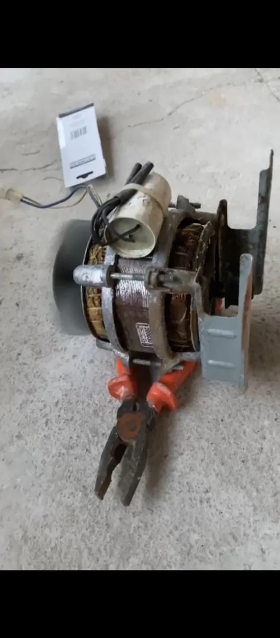 Motor de Máquina de Lavar - Peça de Reposição