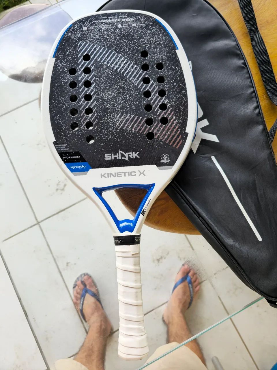 Raquete de Beach Tennis Shark Kinetic X