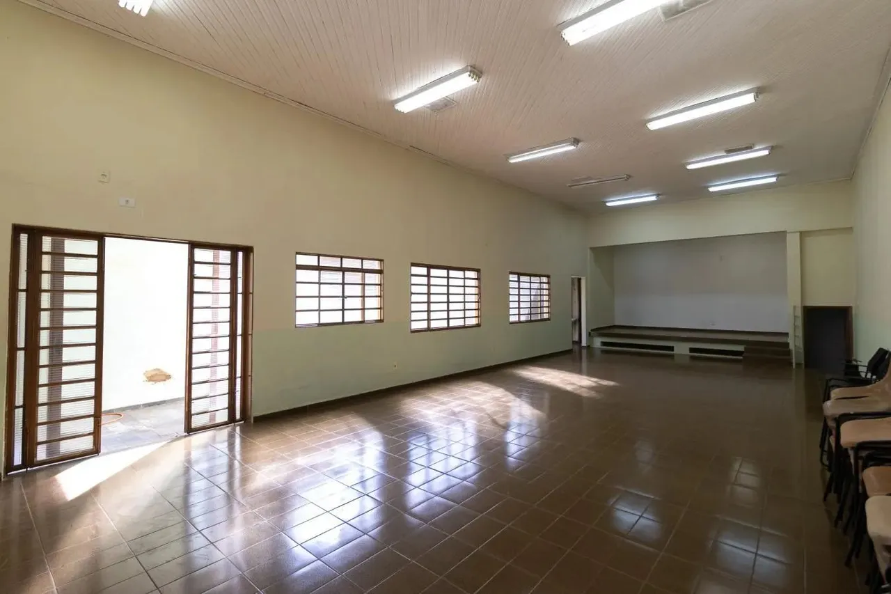 Sala Comercial para Venda em Pirangi, Centro, 1 dormitório, 2 banheiros